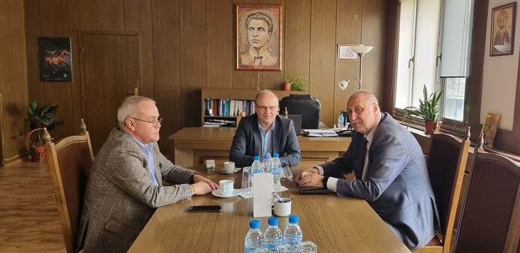 Областният управител на област Ловеч проведе среща с представители на Българския Институт по Метрология